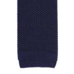 Cravate tricot en soie marine