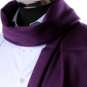 Echarpe en cachemire violette