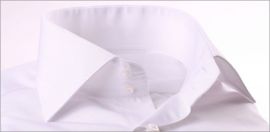 Chemise blanche à poignets mousquetaires tissu popeline