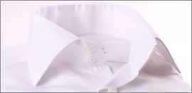 Chemise blanche à poignets mousquetaires tissu oxford