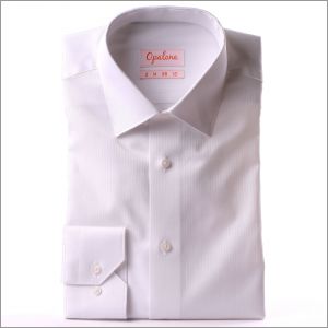 Chemise blanche tissu à petits chevrons