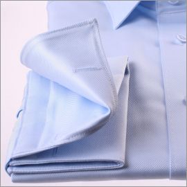 Chemise bleu clair tissu twill à poignets mousquetaires