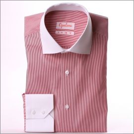 Chemise rayée rouge et blanche à col et poignets blancs