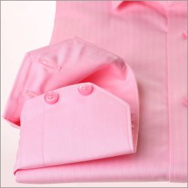 Chemise rose à petits chevrons