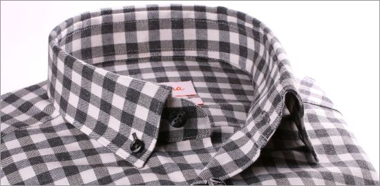 Chemise à carreaux gris et blancs et col boutonné