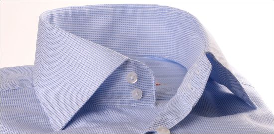 Chemise tissu natté bleu clair et blanc